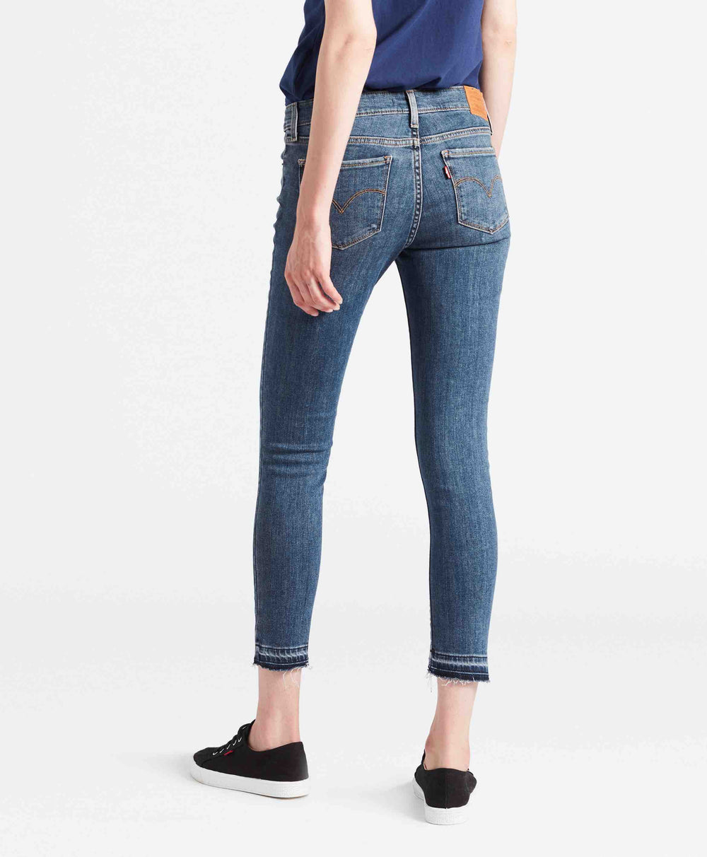 711 Skinny Ankle Jeans