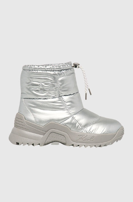 Women's Quest Ikonic Snow Mid Boot